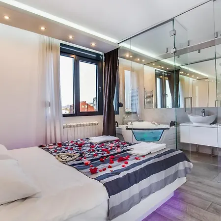 Luxury Boutique City Center Apartments Belgrado Esterno foto