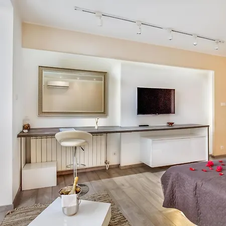 Luxury Boutique City Center Apartments Belgrado Esterno foto